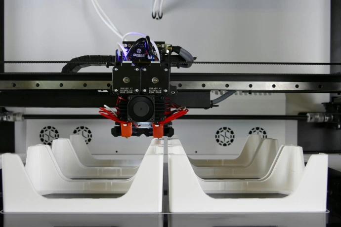 Dual Nozzle 3D Printer